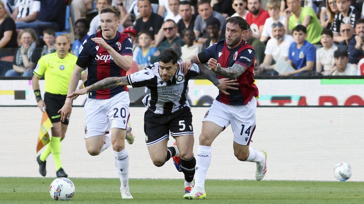 Boloni remizovali bez branek v Udine a zůstali pátí, na Juventus ztrácejí bod